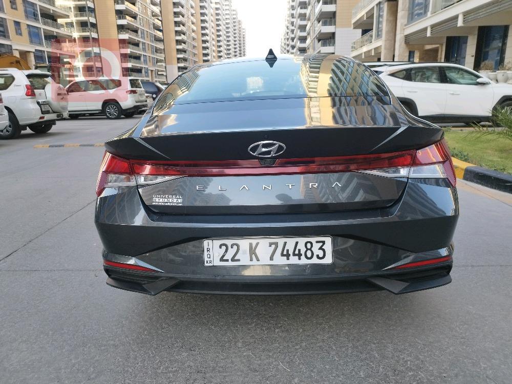 هیوندای ئەلەنترا